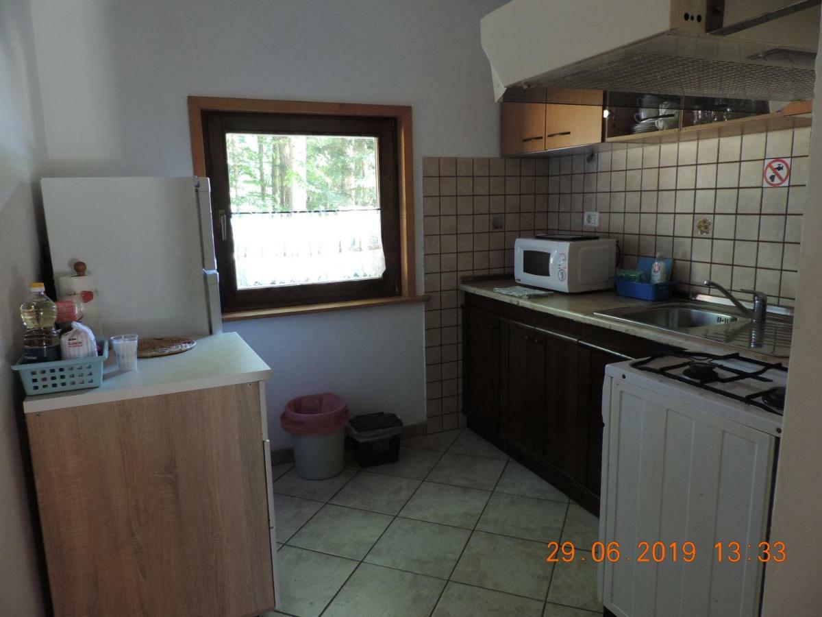 Guest House Nanos Випава Екстериор снимка