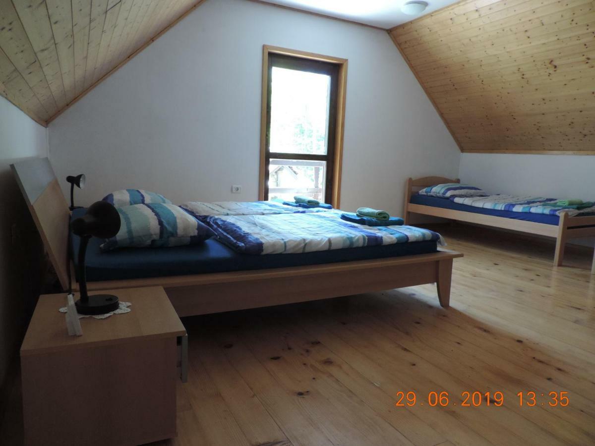 Guest House Nanos Випава Екстериор снимка